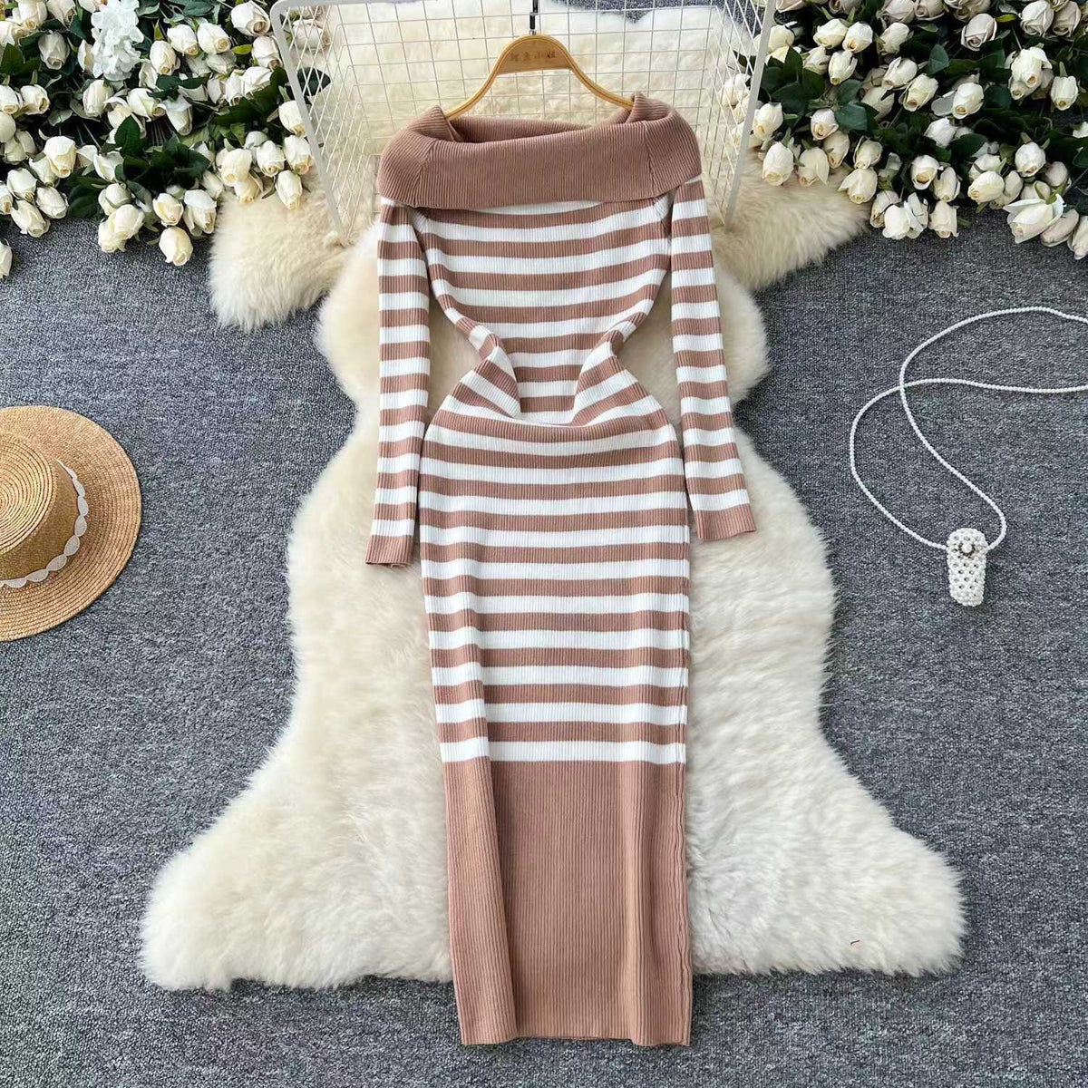 Schulterfreies Strickkleid gestreift – Bild 5 | LuxeStyle