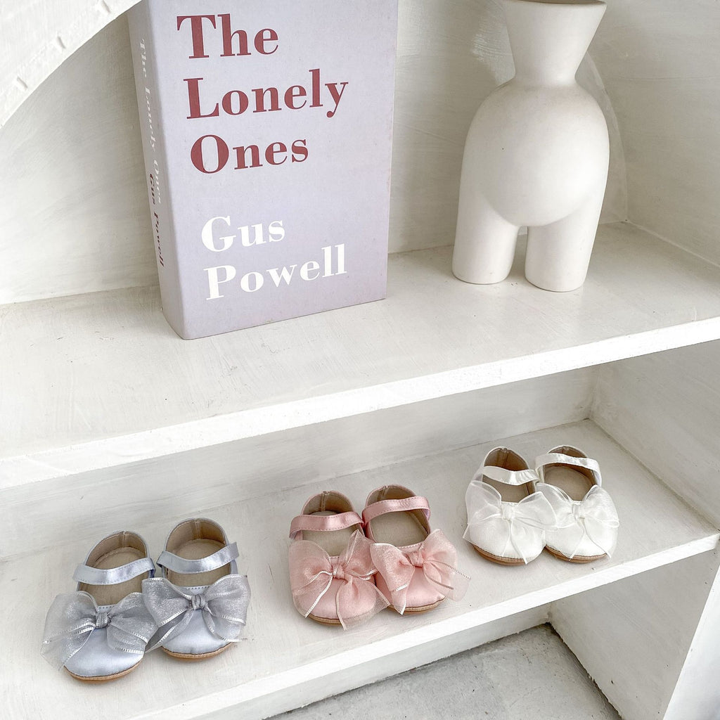 Weiche Durchatmende Baby-Schuhe mit Schleife