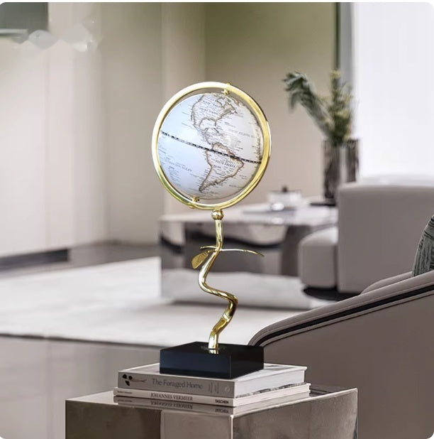 Kupferfarbene Globus-Dekoration – Bild 3 | LuxeStyle