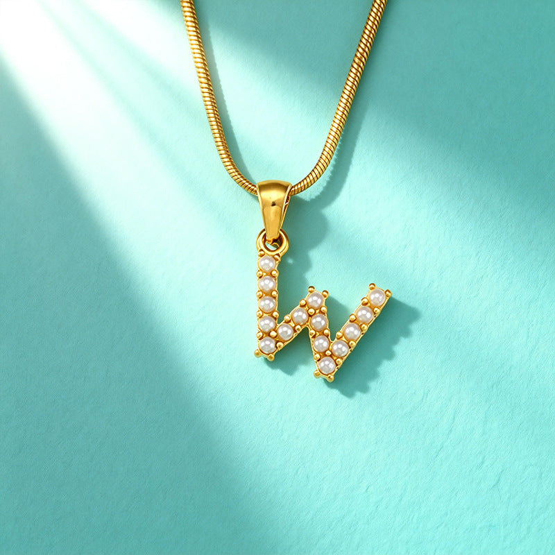 18K Gold Perlenkette mit Buchstaben-Anhänger