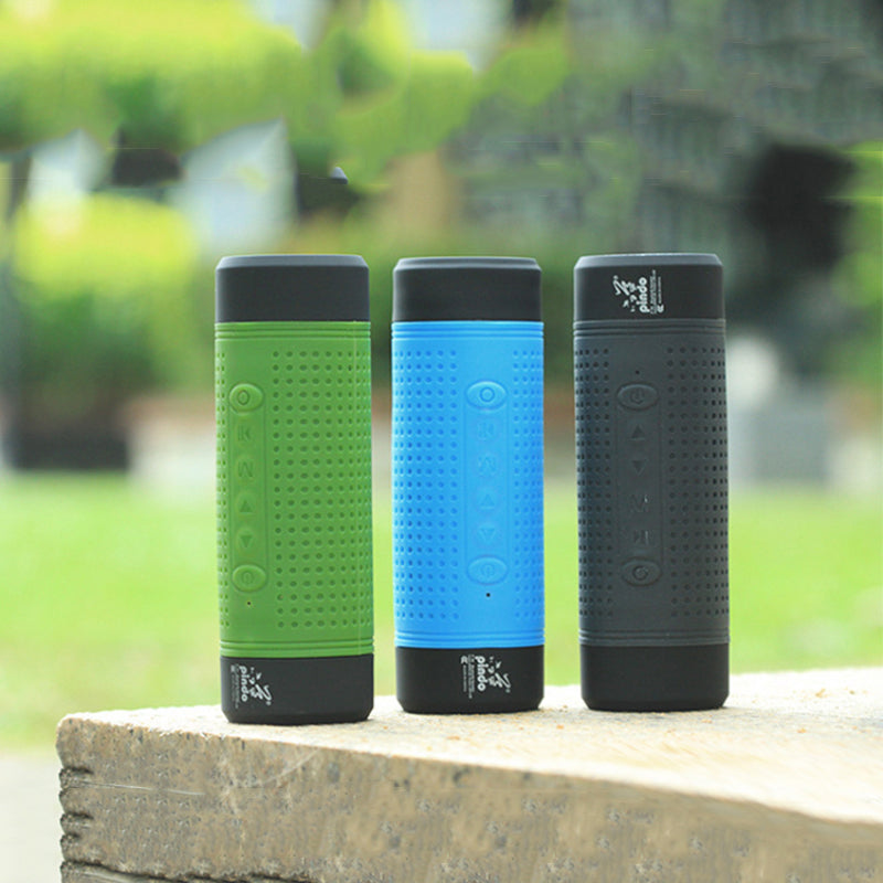 Kompakter Bluetooth-Lautsprecher für Outdoor-Aktivitäten