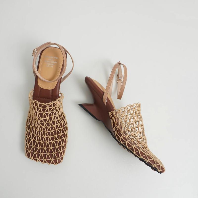 Vintage Weave Chunky Heel Sandalen – Bild 3 | LuxeStyle
