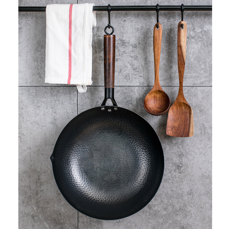 Traditioneller Eisen-Wok, handgemacht