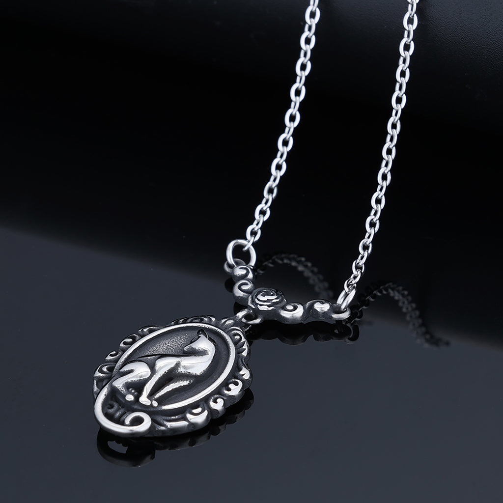 Edelstahl 3D Katzenpendant mit Blumenkranz – Unisex eleganter Personal