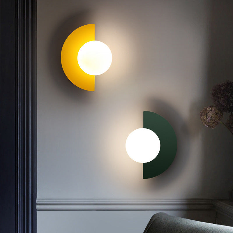 Moderne minimalistische Wandleuchte