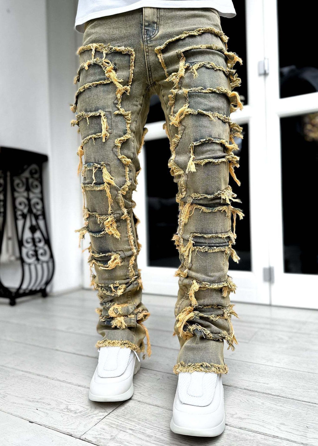Individuelle Patched Jeans für Herren