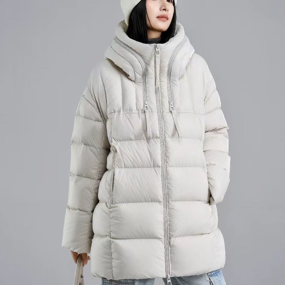 Weisses Daunenjacke mit Kapuze – Bild 2 | LuxeStyle