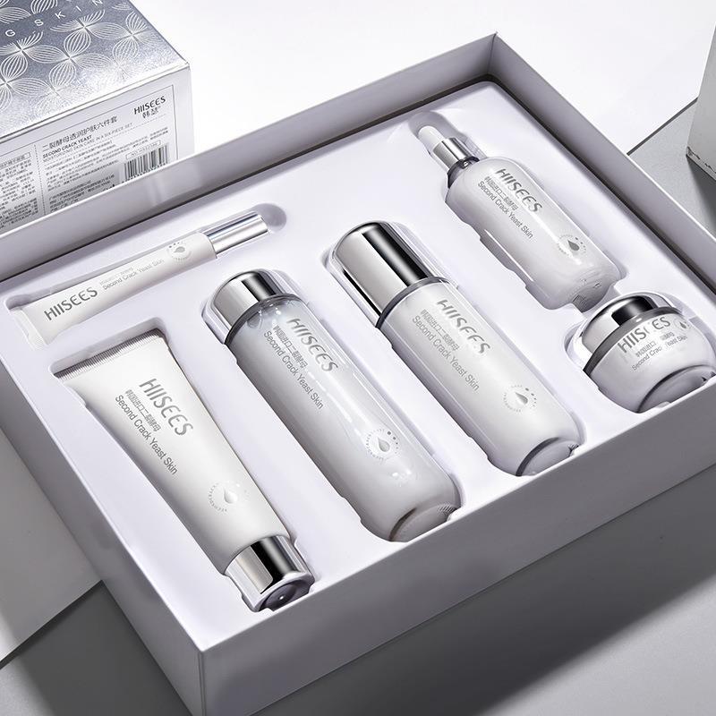 Feuchtigkeitsspendendes Hefe-Pflegeset – Bild 2 | LuxeStyle