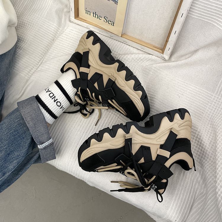 Chunky-Sneaker für Damen mit Schnürung