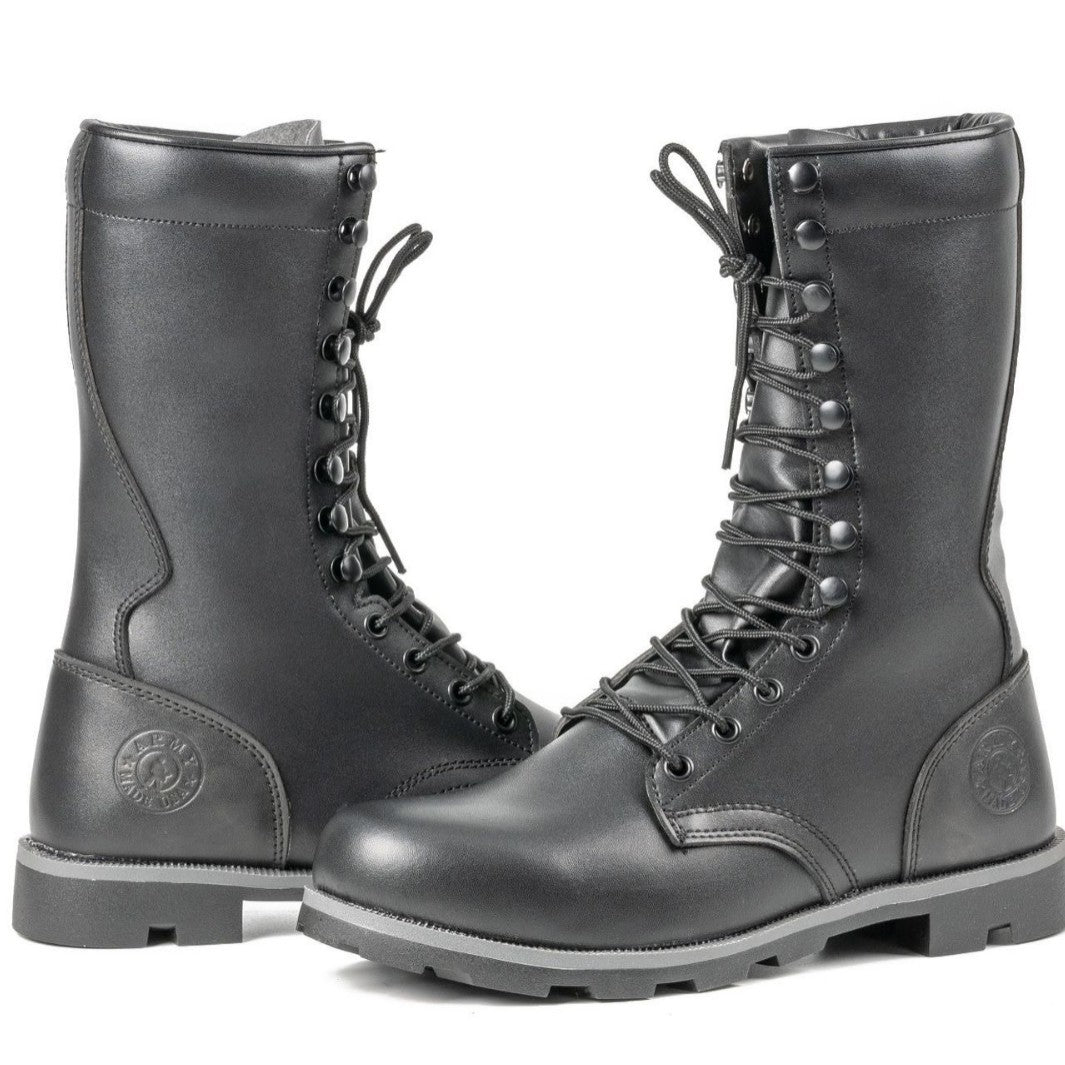 Schwarze Kampfstiefel