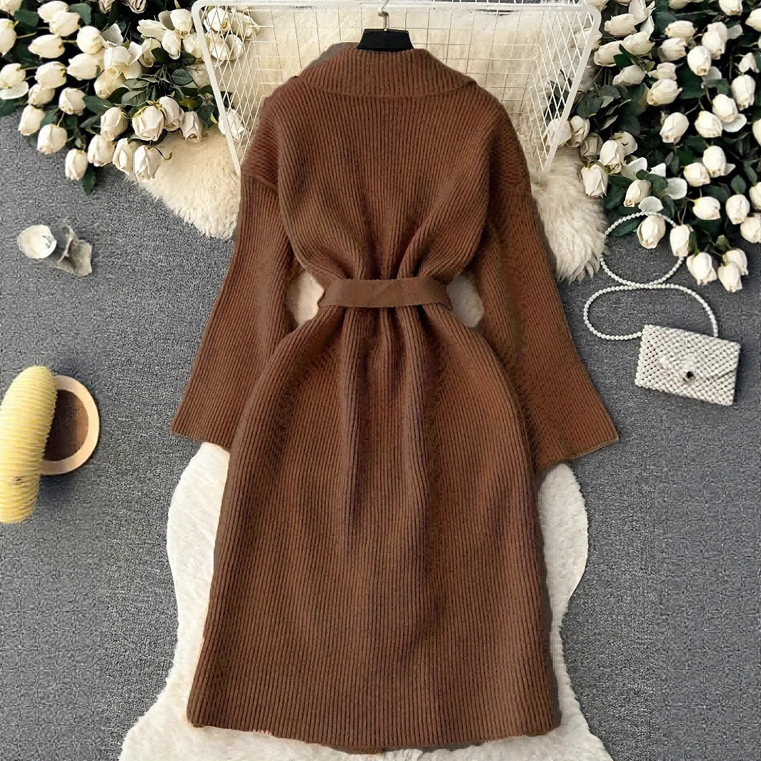 Eleganter Strick-Cardigan mit Schnürdetails