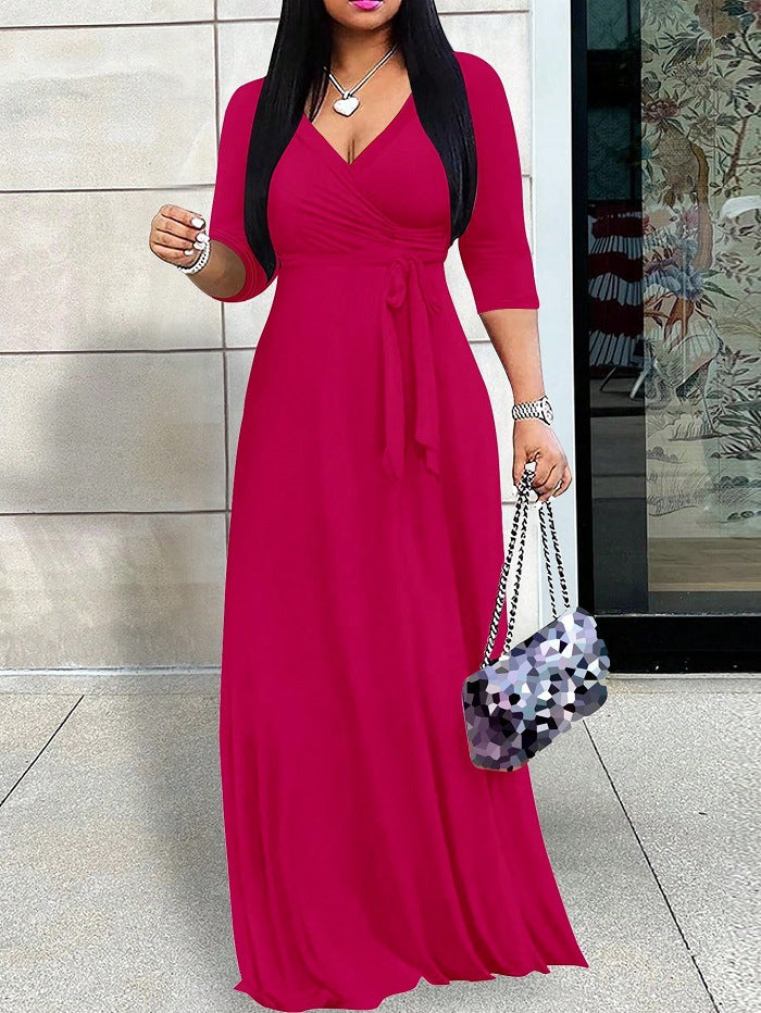 Tailliertes Strickkleid mit V-Ausschnitt – Bild 9 | LuxeStyle