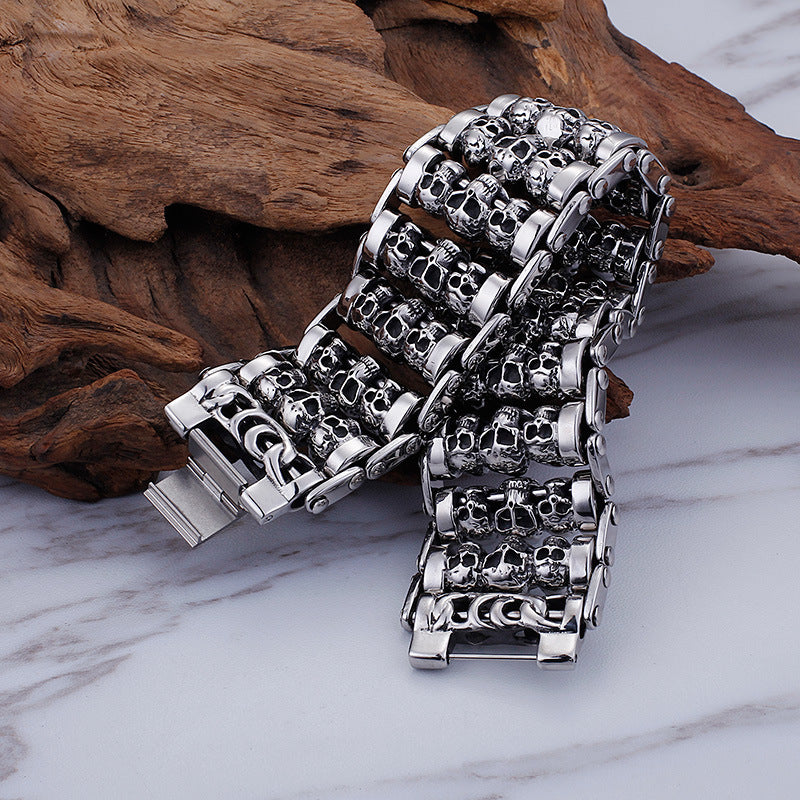 Titanstahl-Schädelarmband für Herren – Bild 5 | LuxeStyle