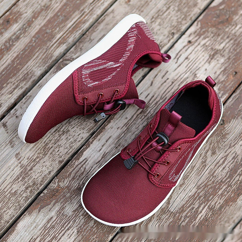 Breite Sneaker in Schwarz, Burgund oder Weiss – Bild 5 | LuxeStyle