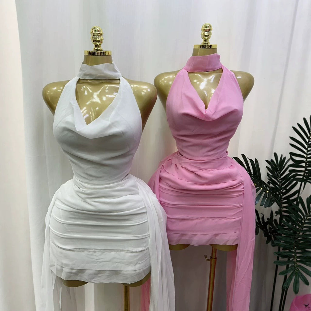 Minikleid mit Cut-Out und Rückenausschnitt