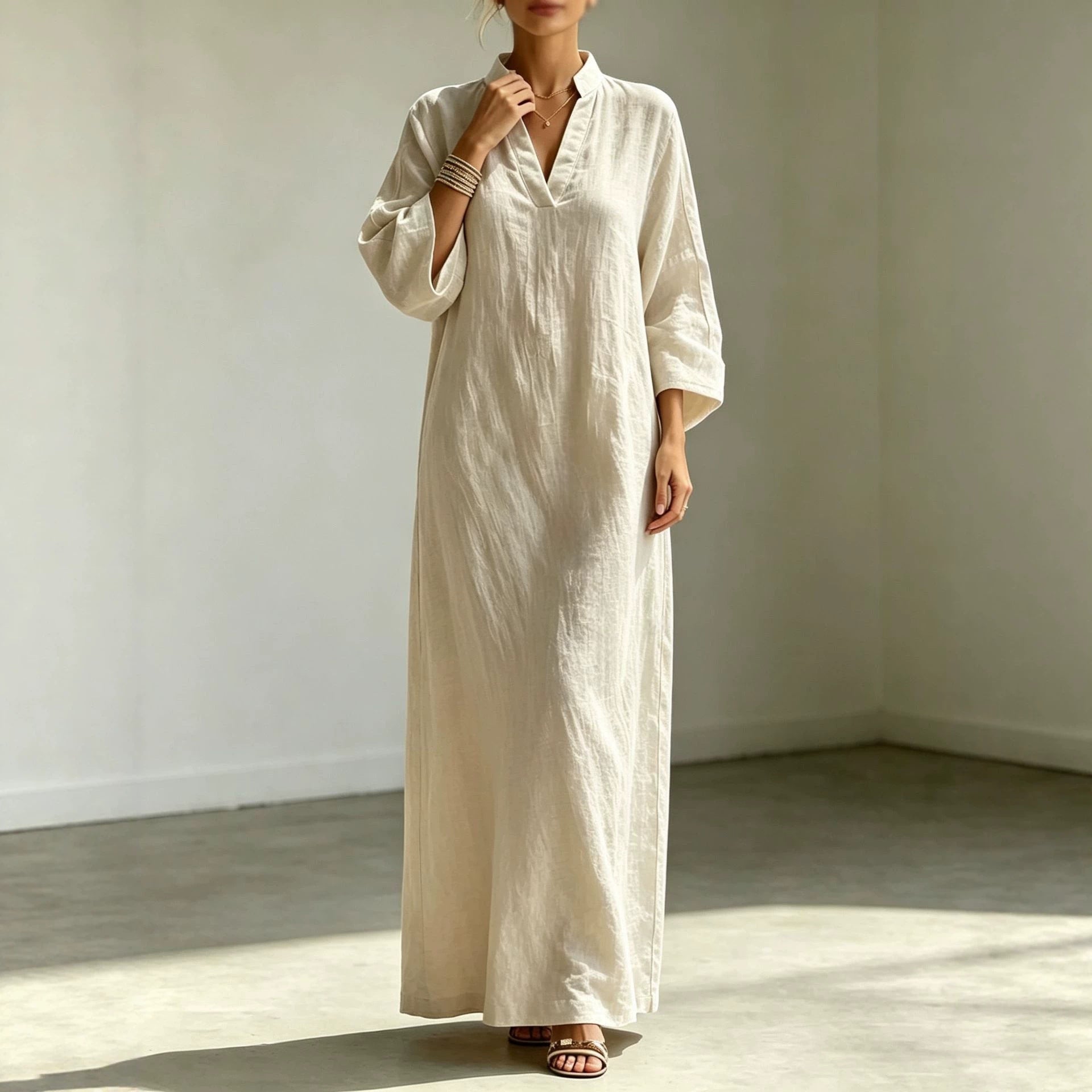 Stehkragen-Kleid mit 3/4-Ärmeln