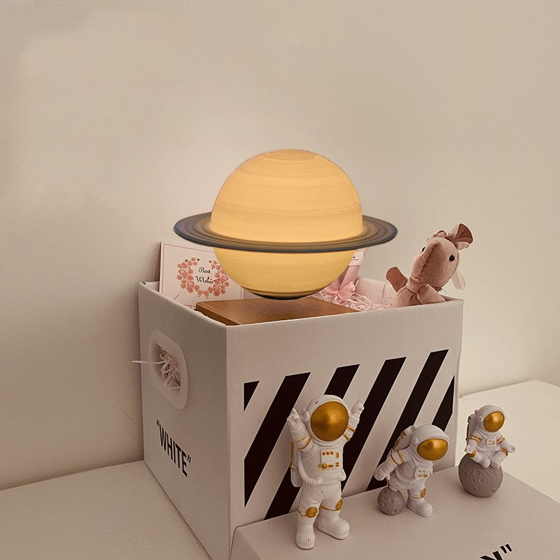 Maglev Mond- und Erdlicht mit Astronauten – Bild 2 | LuxeStyle