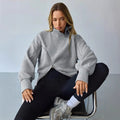Kurzer Hoodie mit Mock-Neck und Kontrast-Reissverschluss