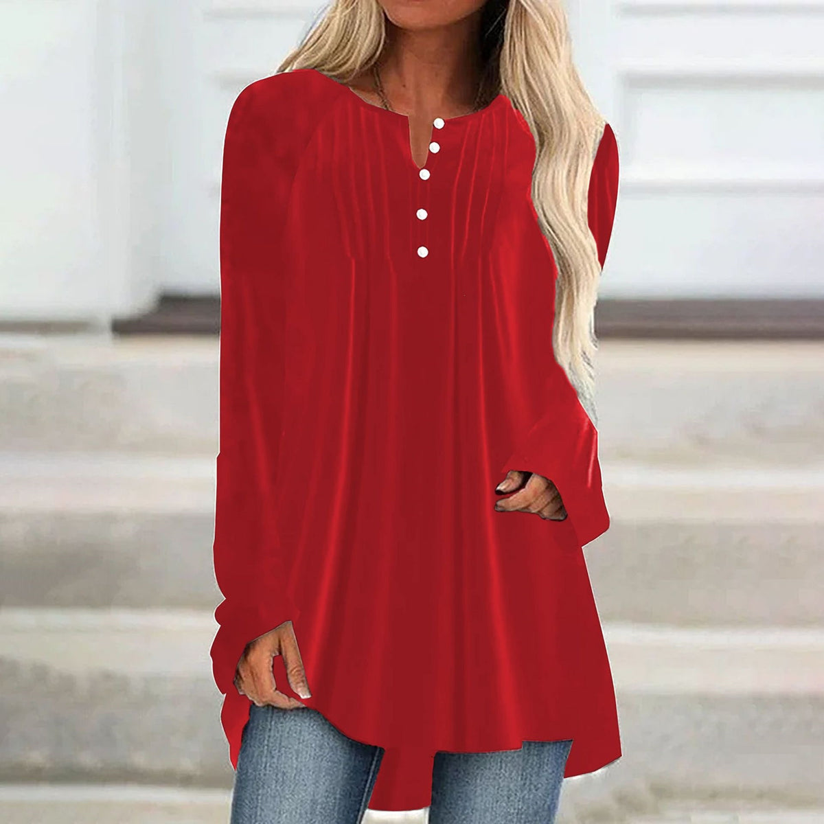 Samtbluse mit V-Ausschnitt