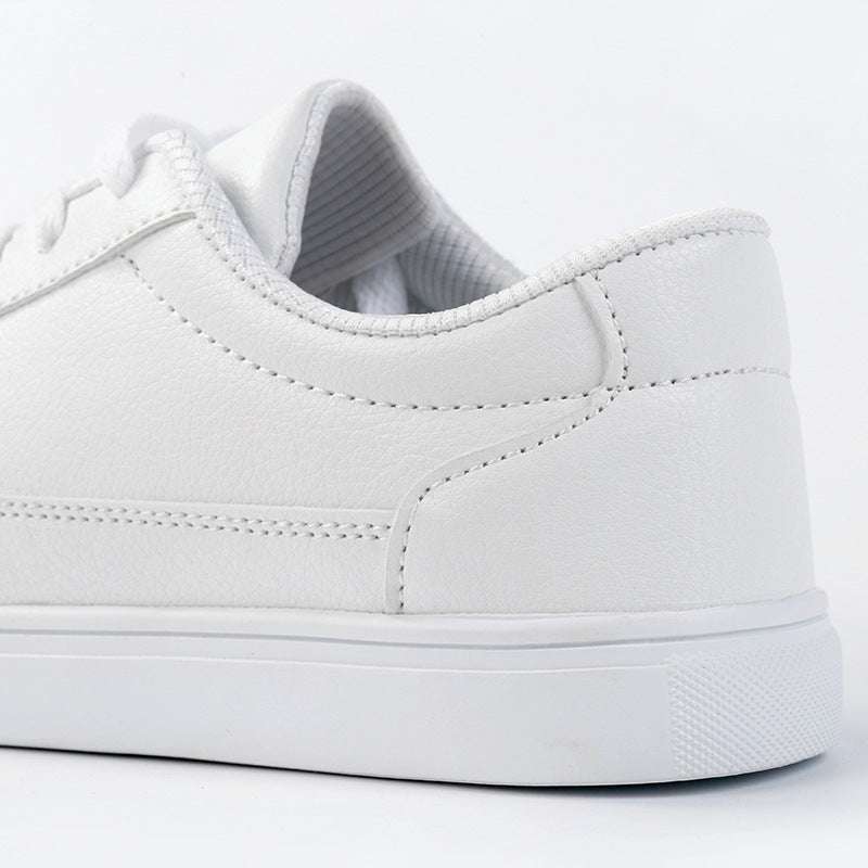 Herrenmode-Sneaker mit dicken Sohlen für mehr Höhe