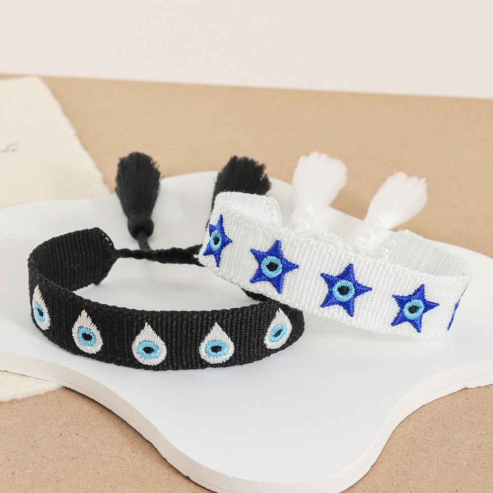 Glücksarmband mit Evil Eye Stickerei und Quaste – Bild 2 | LuxeStyle
