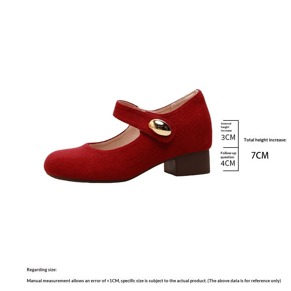 Pumps mit kleinem Goldbohnen-Absatz