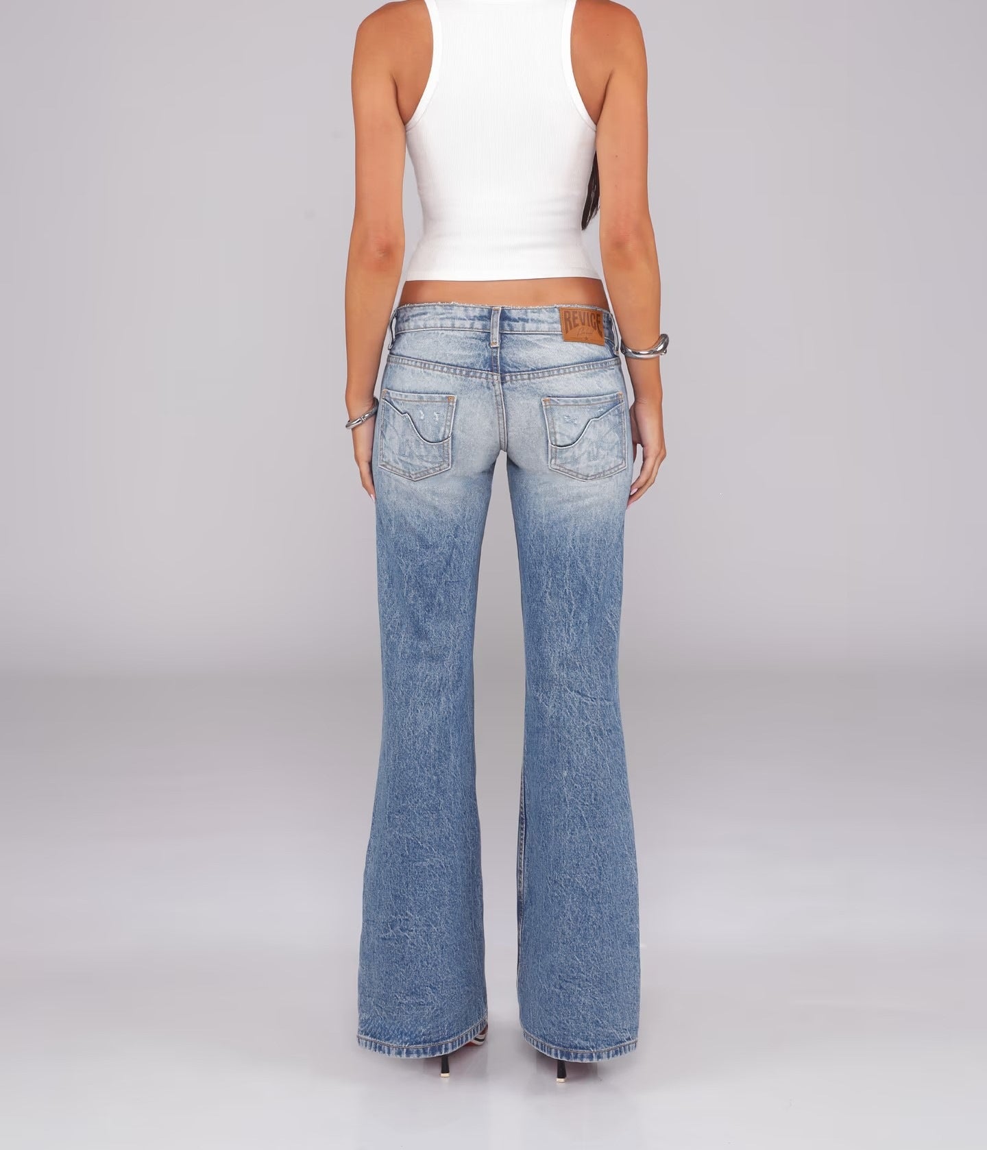 Straight-Leg Jeans in Washed Blue