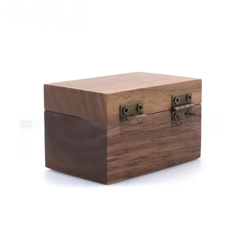 Ringschatulle aus Nussbaumholz – Bild 2 | LuxeStyle