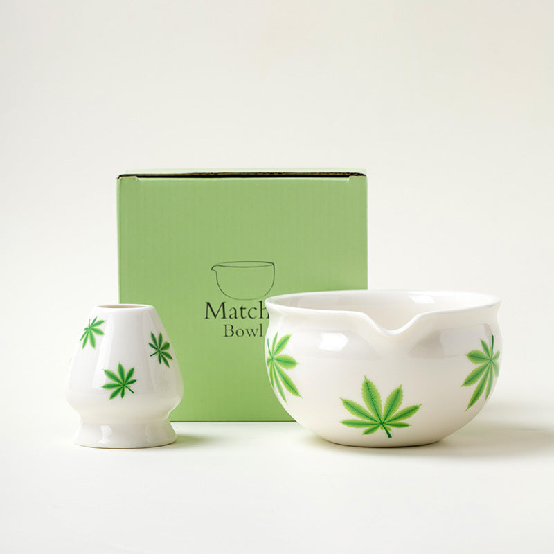 Matcha-Schale mit Blumenmuster