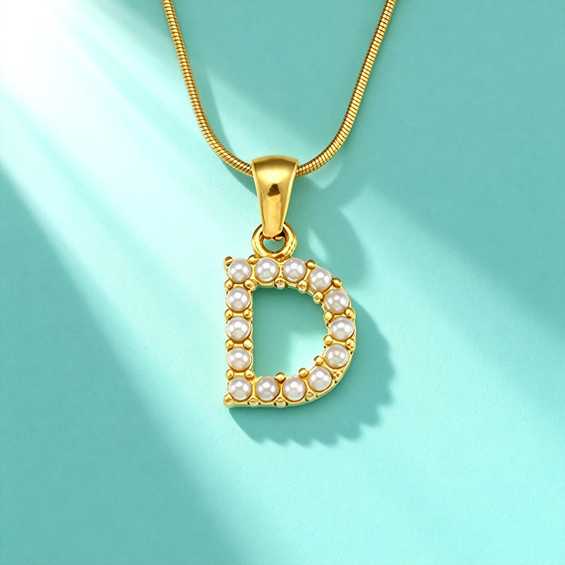 18K Gold Perlenkette mit Buchstaben-Anhänger
