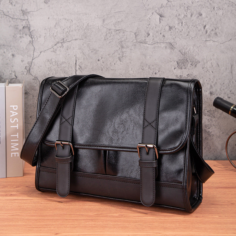 Schwarzer Rucksack mit Anti-Diebstahl-Funktion | LuxeStyle