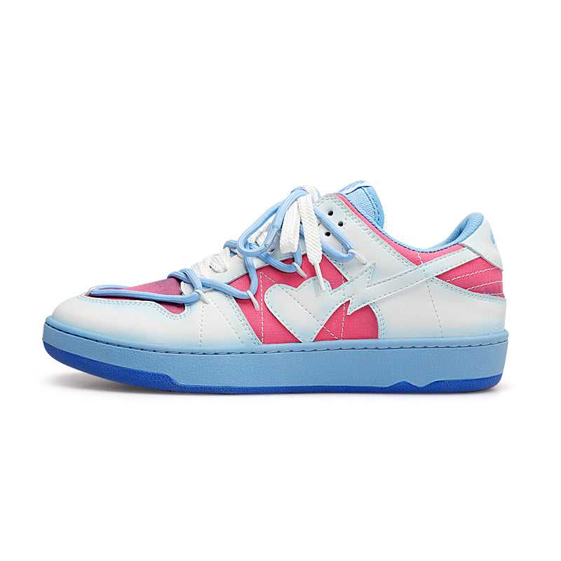 Unisex Sportschuhe mit Herz-Riemen – Bild 4 | LuxeStyle