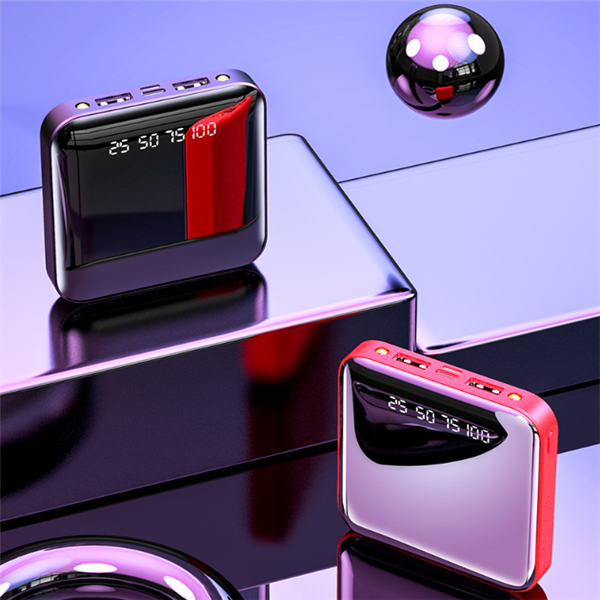 Mini Powerbank mit Spiegel und Digitalanzeige