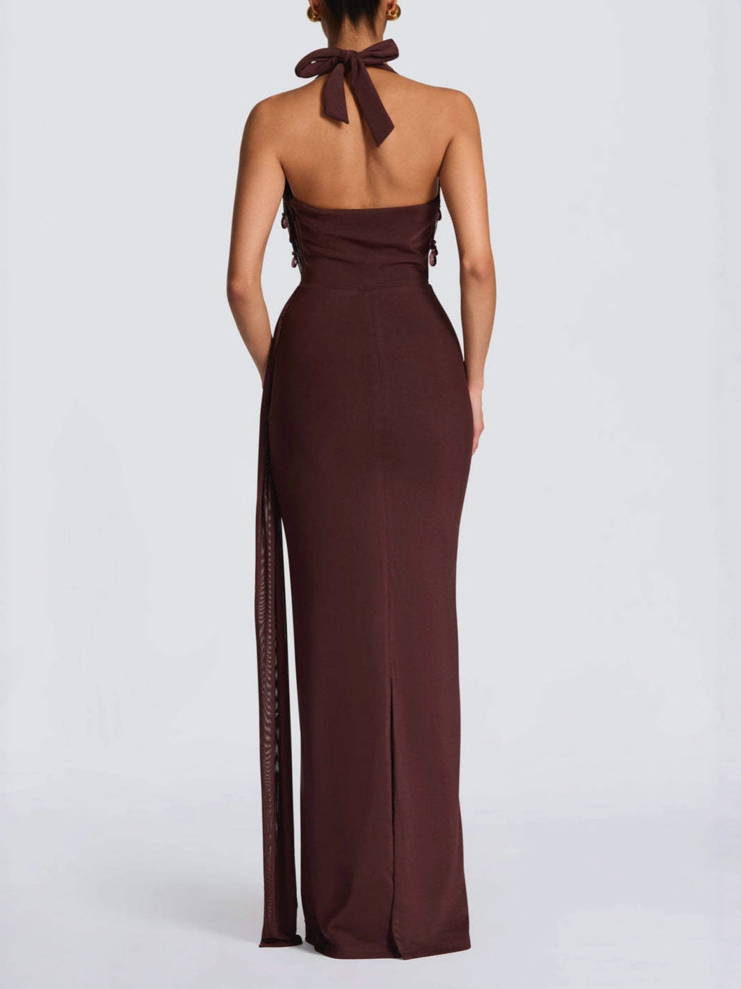 Kleid mit V-Ausschnitt und Rüschenschlitz | LuxeStyle
