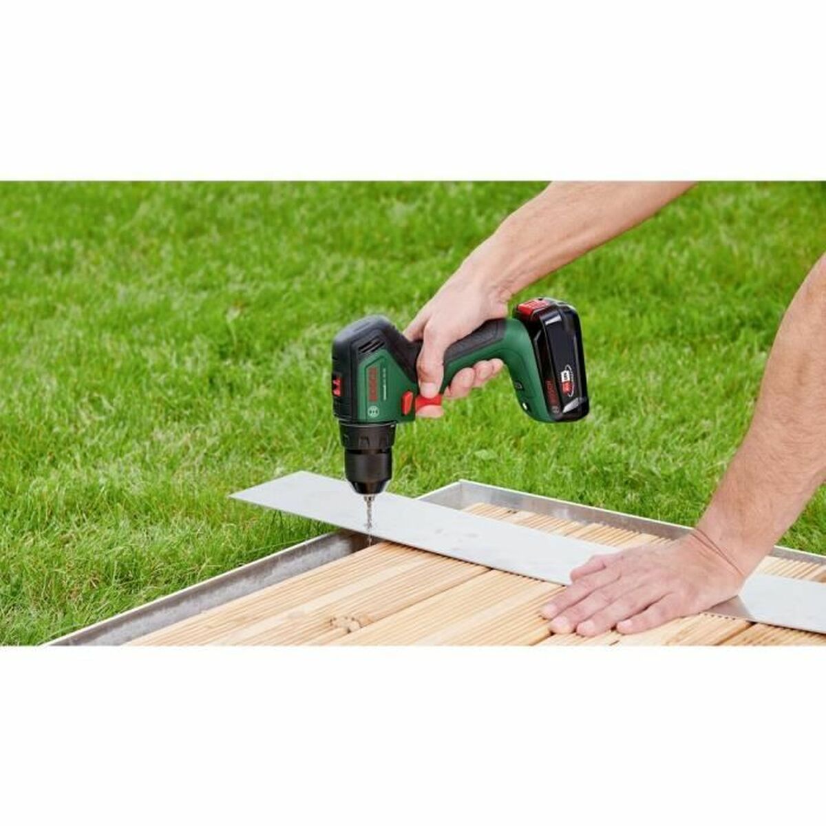 Elektrischer Schraubendreher BOSCH UniversalDrill 18V 60 Nm