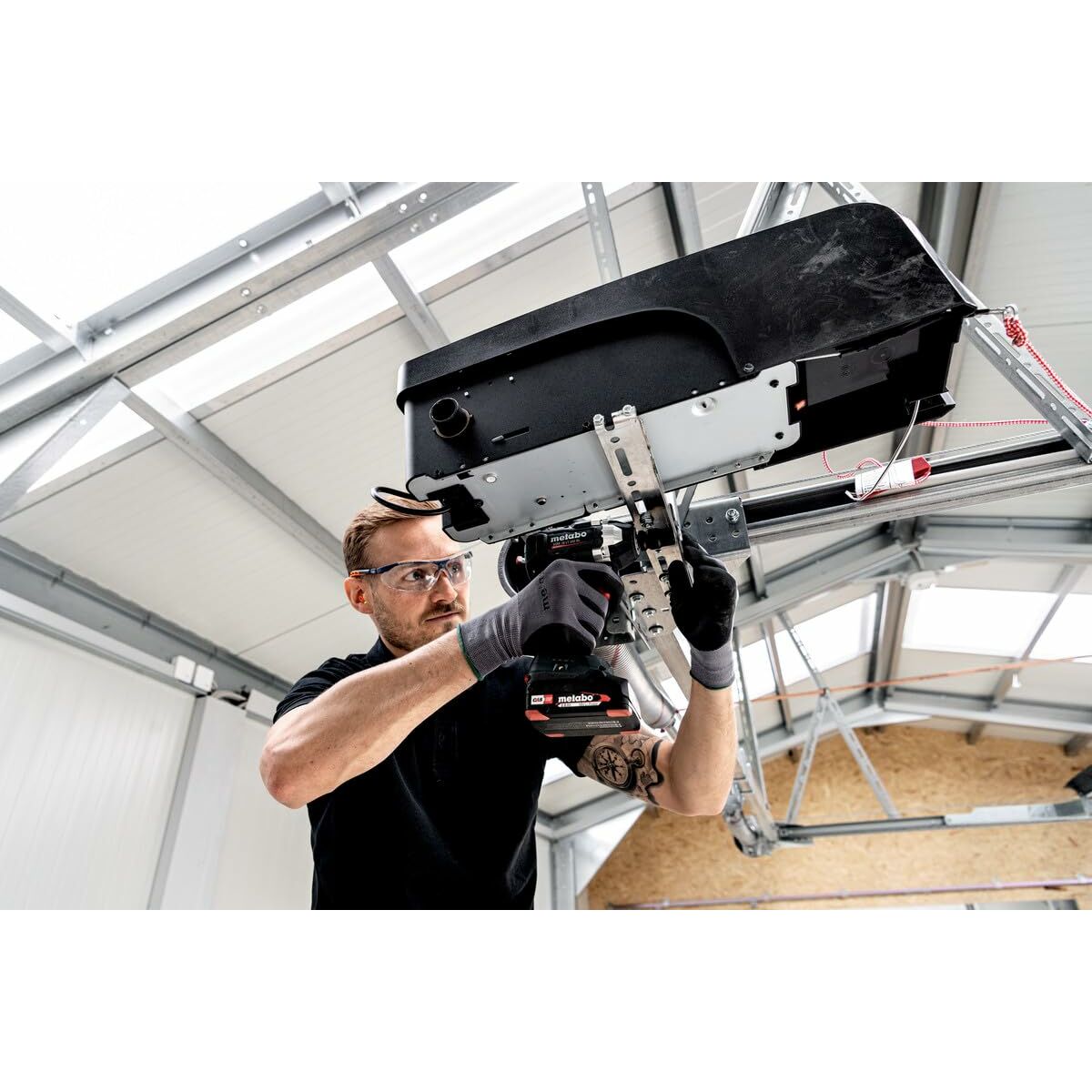 Elektrischer Schraubendreher Metabo SSW 18 LT 300 BL
