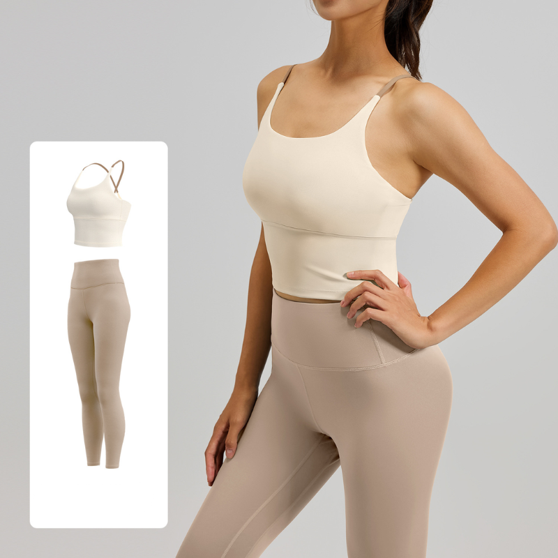 Sportliches Zweiteiler-Set mit Camisole & Hose