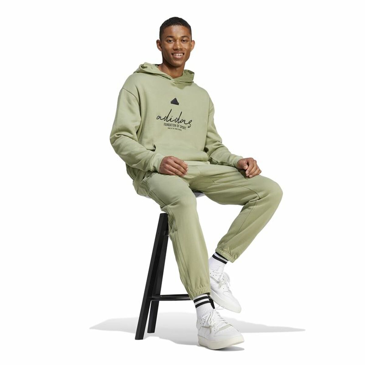 Herren Sweater mit Kapuze Adidas Brand Love French Terry Hoodie grün – LuxeStyle Schweiz
