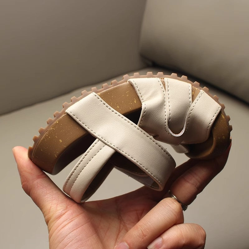 Leichte, atmungsaktive Strandschuhe für Kinder