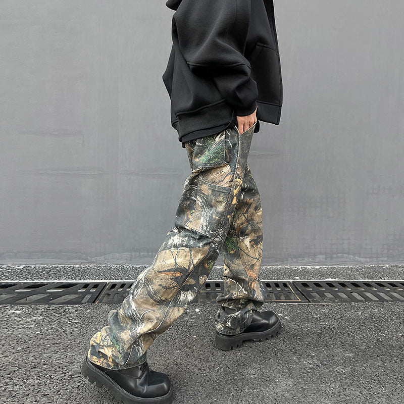 Herrenjeans Camouflage-Print