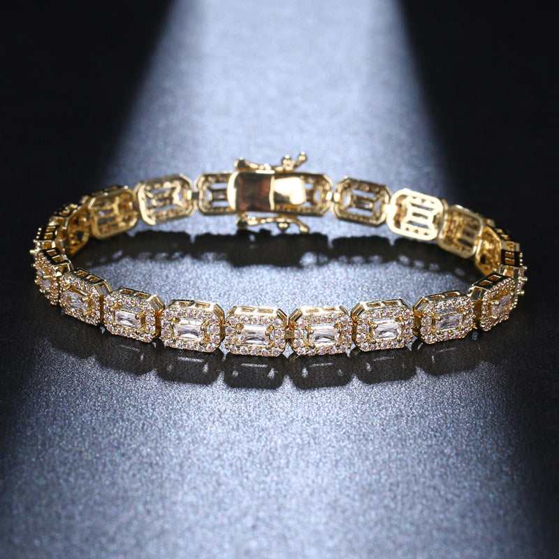 Armband mit Zirkonia-Edelsteinen – Bild 1 | LuxeStyle