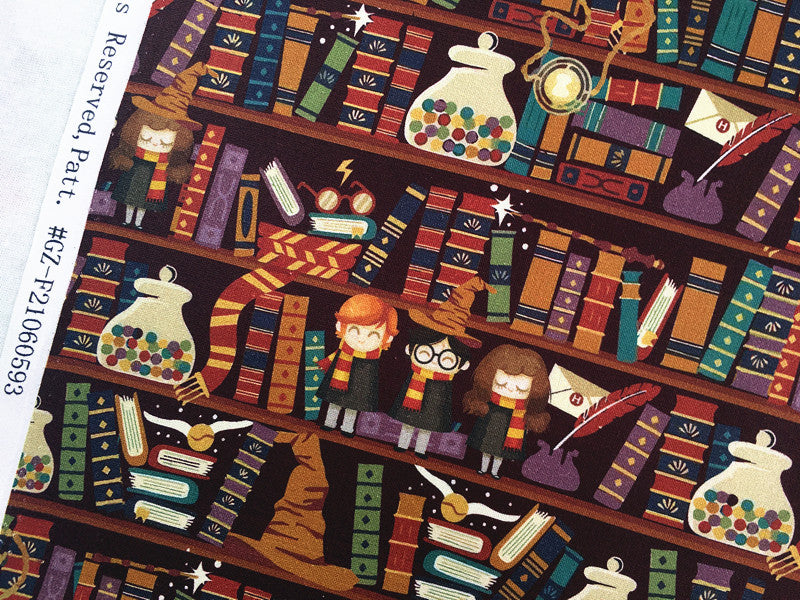Baumwollstoff mit Bücherregal-Cartoon – Bild 4 | LuxeStyle