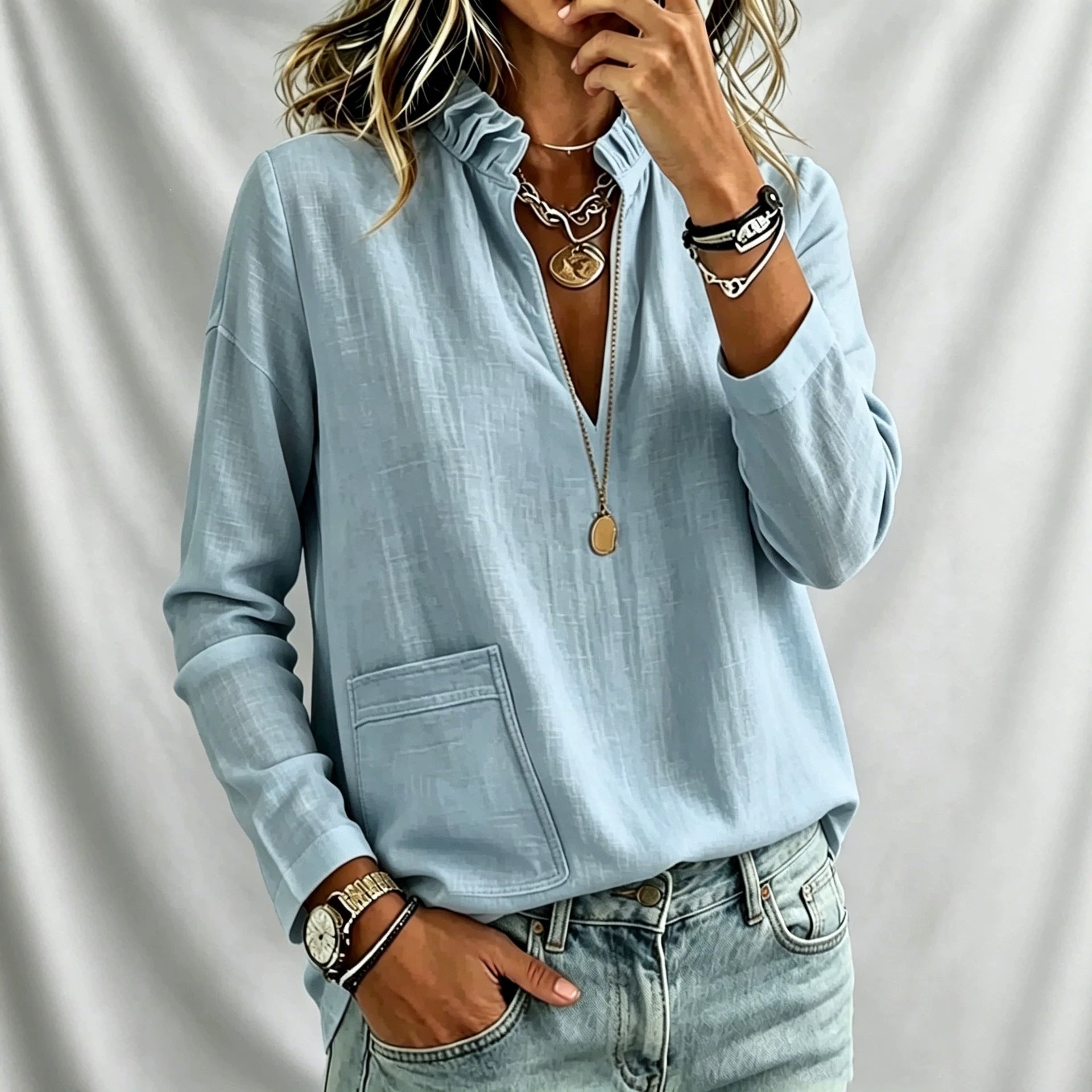 Stehkragen-Bluse mit langen Ärmeln und Taschen