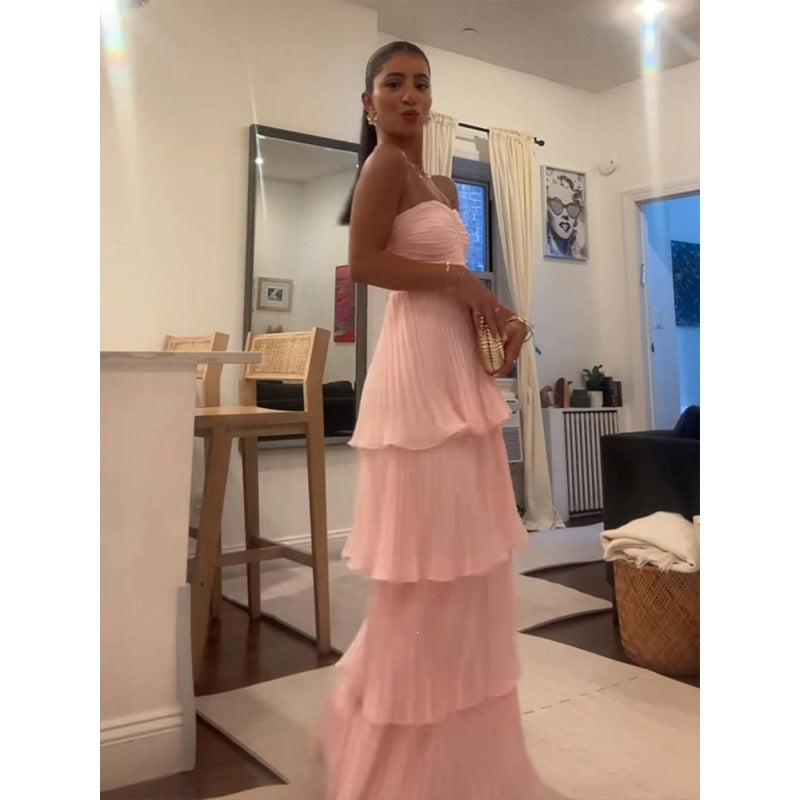 Elegantes Plissée-Abendkleid mit kurzen Ärmeln – Bild 4 | LuxeStyle