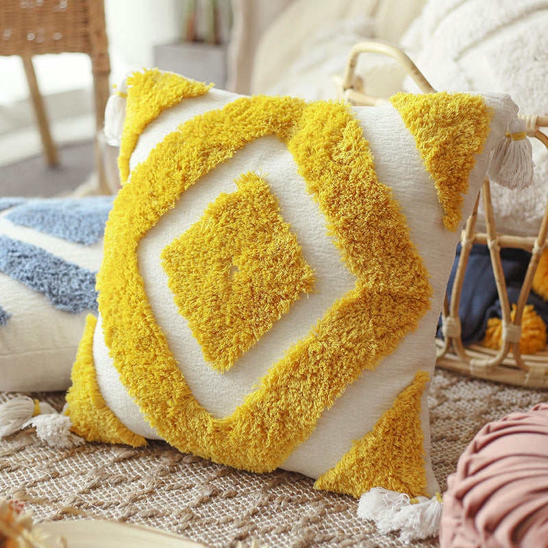 Boho Kissenhülle aus Chenille mit Stickerei | LuxeStyle