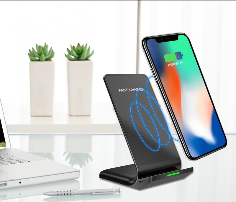 Wireless-Ladestation – Bild 1 | LuxeStyle