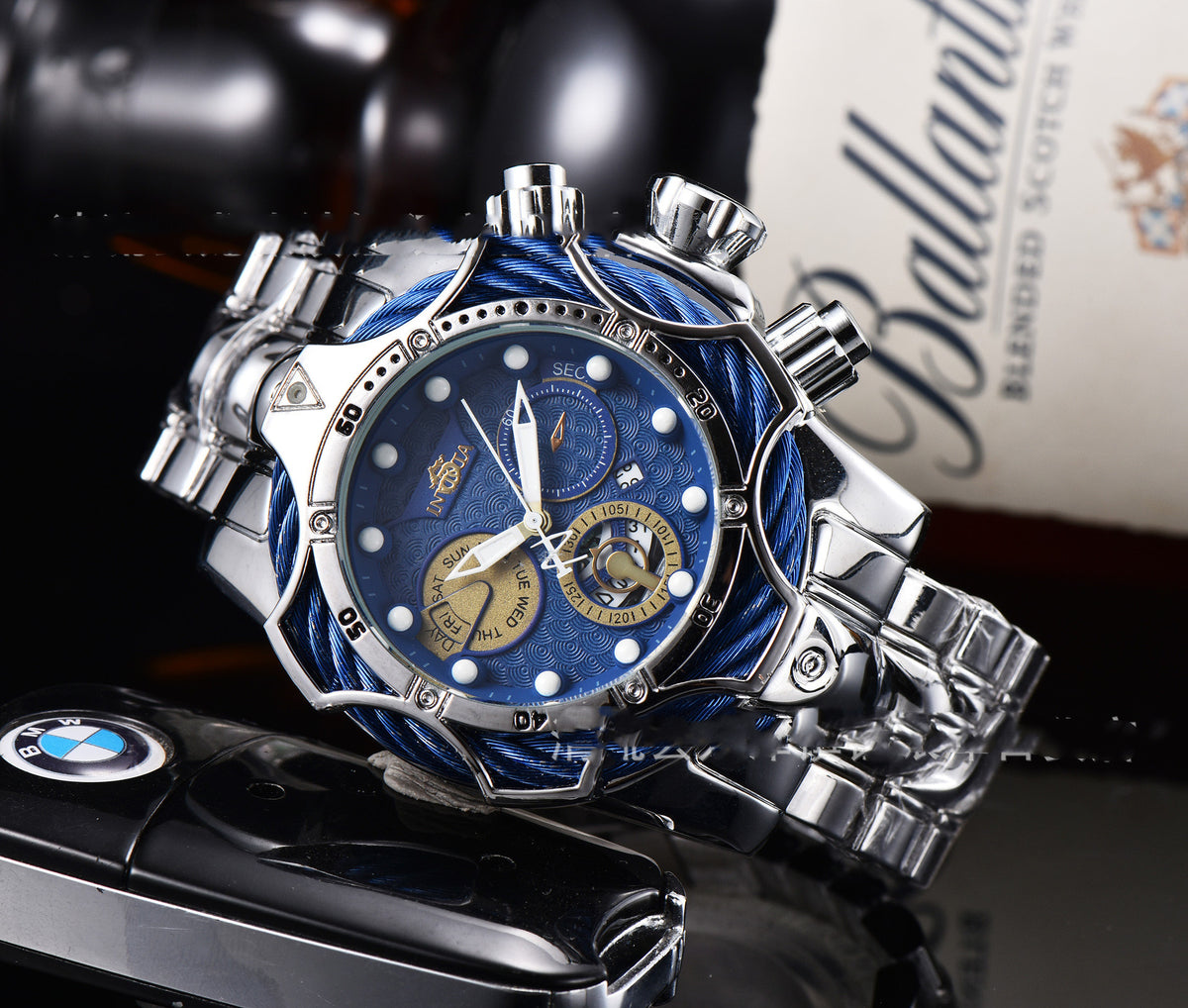 Invicta Quarzuhr mit Kautschukarmband – Bild 2 | LuxeStyle