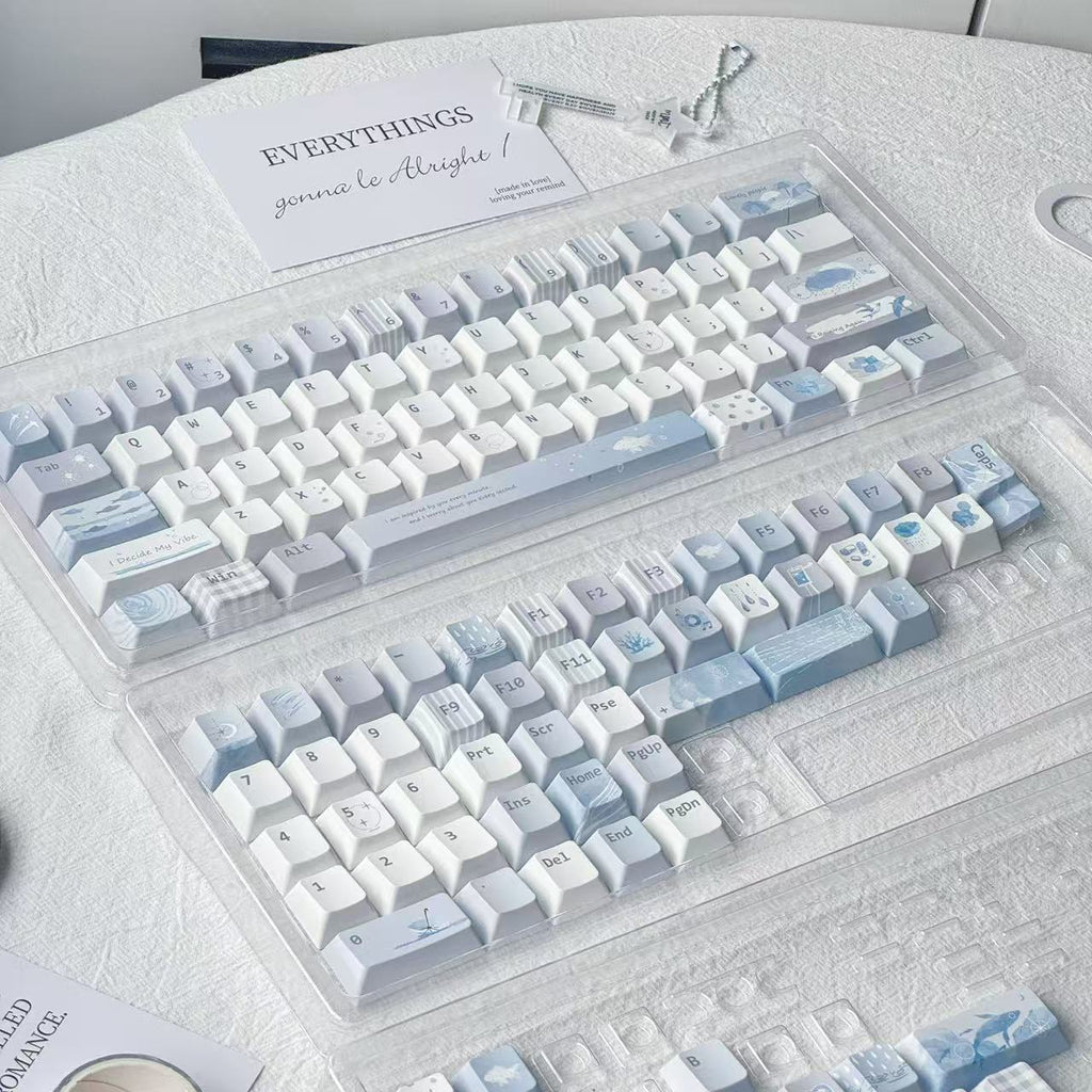 Sleeke blaue Tastenkappen, transparentes Design