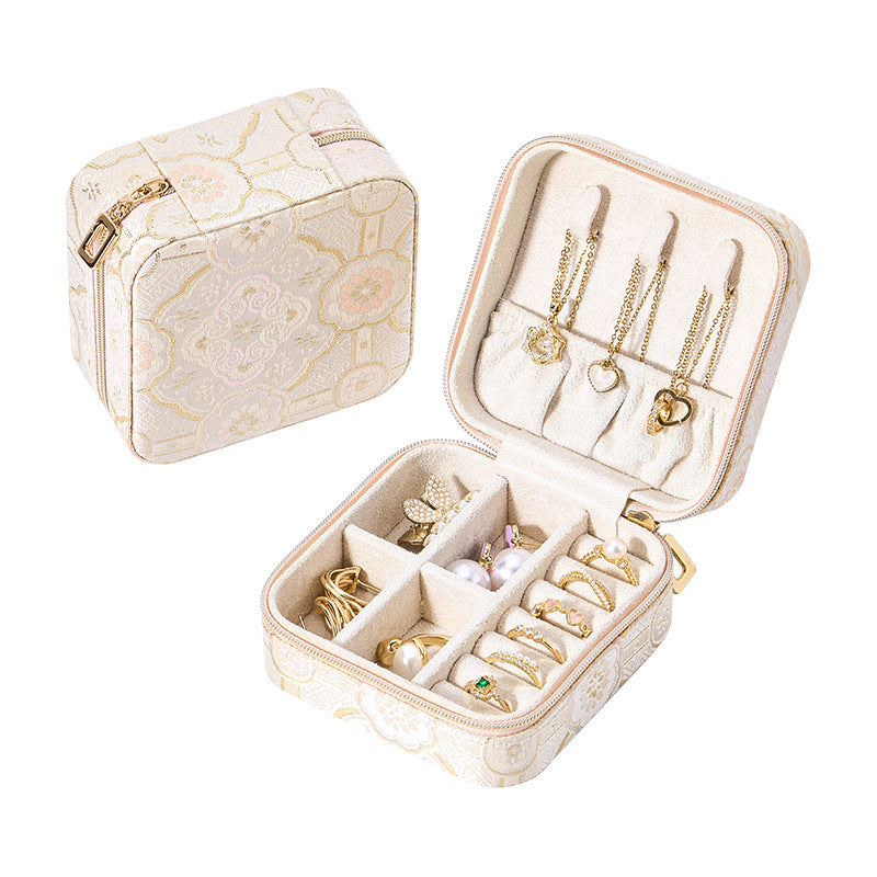 Tragbare Schmuckbox für Ringe & Halsketten