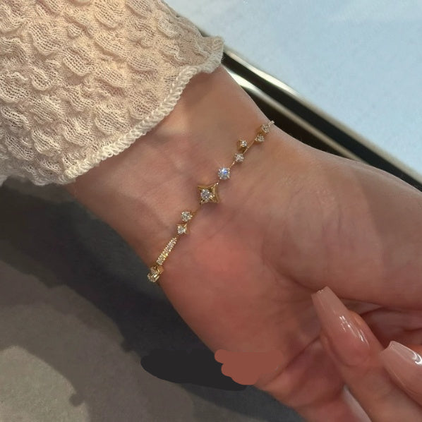 Starburst Gold Armband für Damen – Bild 5 | LuxeStyle